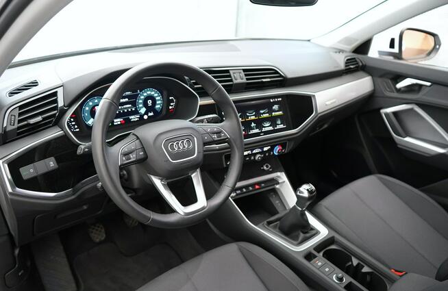 Audi Q3 35TFSI 150KM Manual Virtual Kamera MartwePole Asystenci Alu17