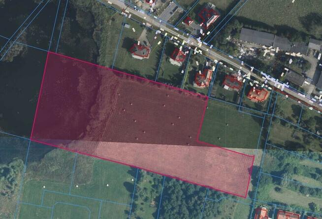 Działka siedliskowa nad rozlewiskiem 4 km od morza