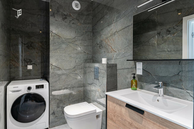 2 pok. | Balkon | SPA i Siłownia | OD 25.03