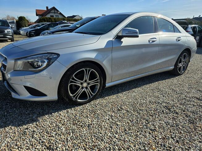 Mercedes CLA 180 1.6 122ps Benzyna Klimatyzacja Xenon Led Navi Kamera Czarny Sufit