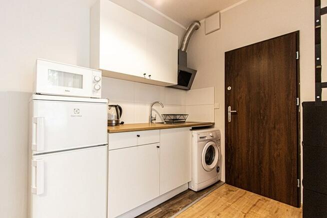 Os. Stalowe 16, kawalerka z widokiem na zieleń