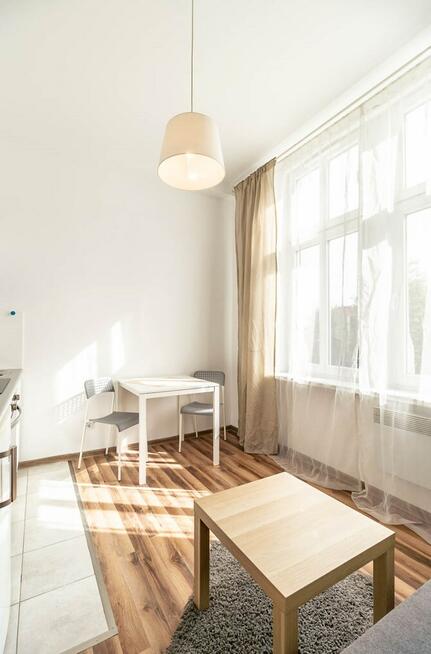 Do wynajęcia funkcjonalna kawalerka, Gliwicka 111