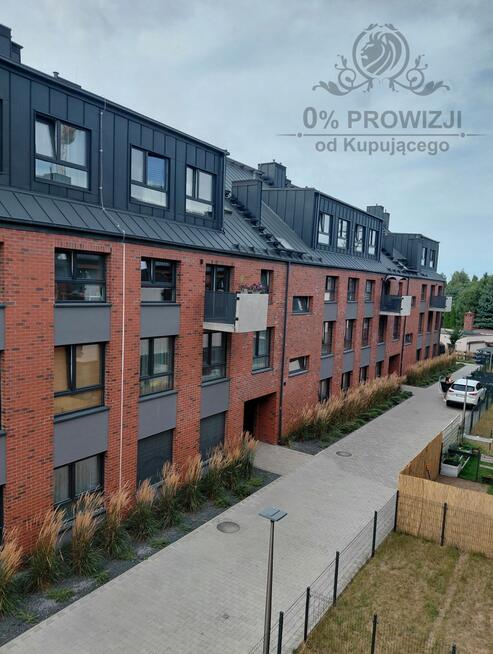 Piękne mieszkanie na parterze z małym ogródkiem w cichej i zielonej okolicy