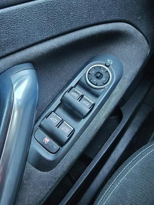 Ford Mondeo Hak - 2009r - 125KM