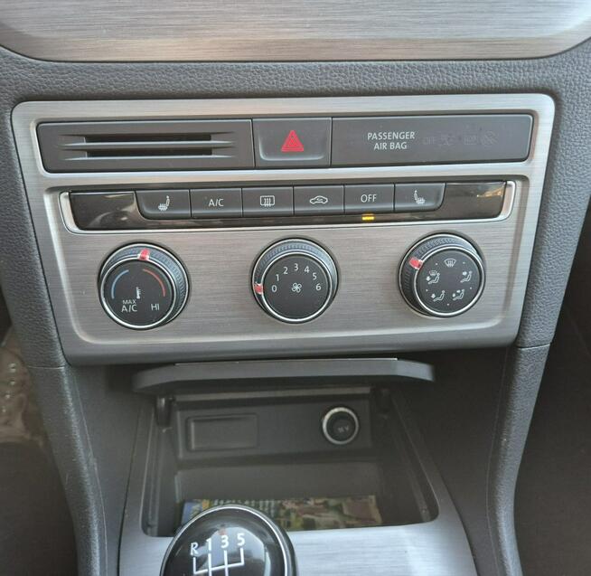 Volkswagen Golf Plus Full Serwis bezwypadkowy hak panaroma LED hak