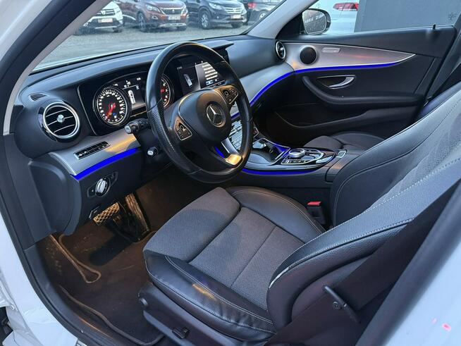 Mercedes E 200 Full-Led. Automat. Niski przebieg.