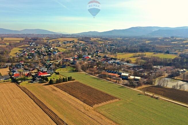 Widokowa działka budowlana w Międzyrzeczu Górnym