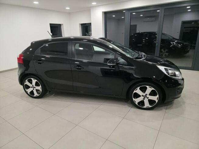 Kia Rio 1.4 /Bezwypadkowy/ Bogate wyposażenie/GWARANCJA NA ROK