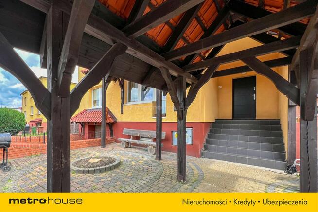 Przestronny dom do wynajęcia - 292m2 powierzchni.