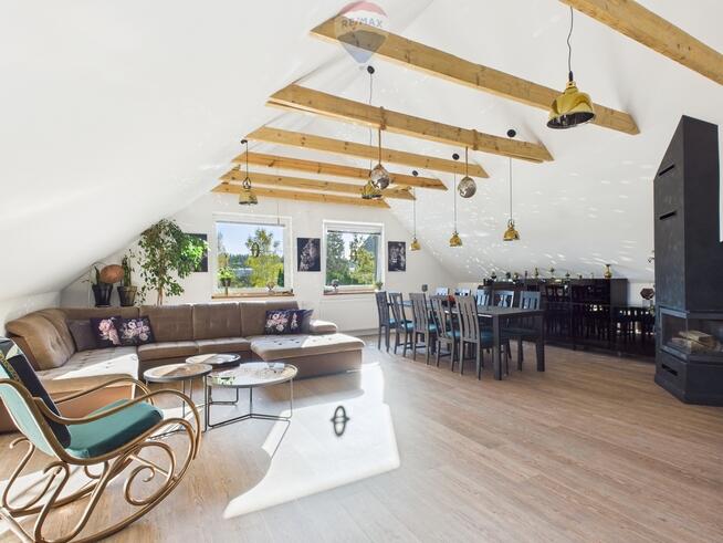 Duży Dom wolnostojący w Chwaszczynie