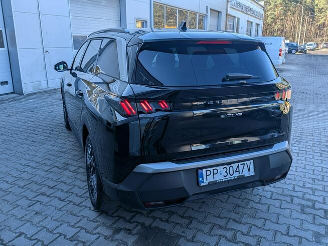 Peugeot 5008 Allure 1.2 mHEV 145 S&S DCS6 7-Osobowy