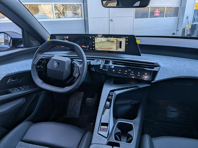 Peugeot 5008 Allure 1.2 mHEV 145 S&S DCS6 7-Osobowy