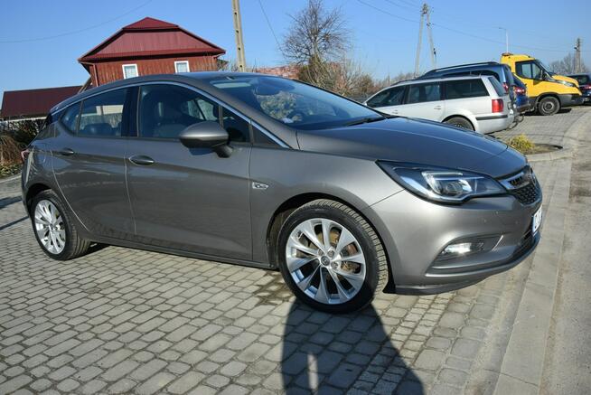 Opel Astra 1.0B Navi/ PDC/ Led/ Klimatronik/ Oryginał Lakier/ 2016r/ Sprowadzony