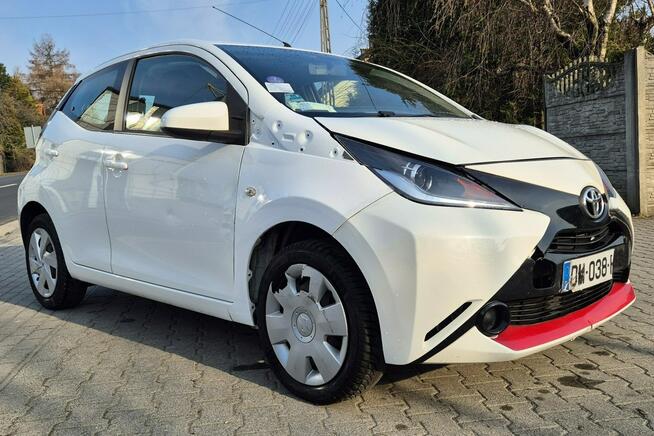 Toyota Aygo 1.0 70KM Klimatyzacja Wspomaganie Radio MP3
