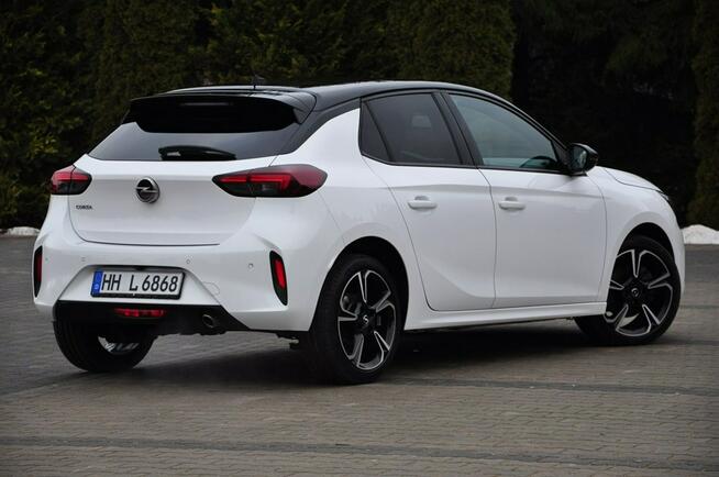 Opel Corsa 1,2 Benz 100KM Full Led Navi Radar Skóa Alufelgi Kamera PDC Digital !!