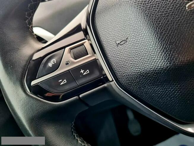 Peugeot 3008 Serwis LED Navi Kamery 360 Bluetooth Parktronic Tempomat Gwarancja
