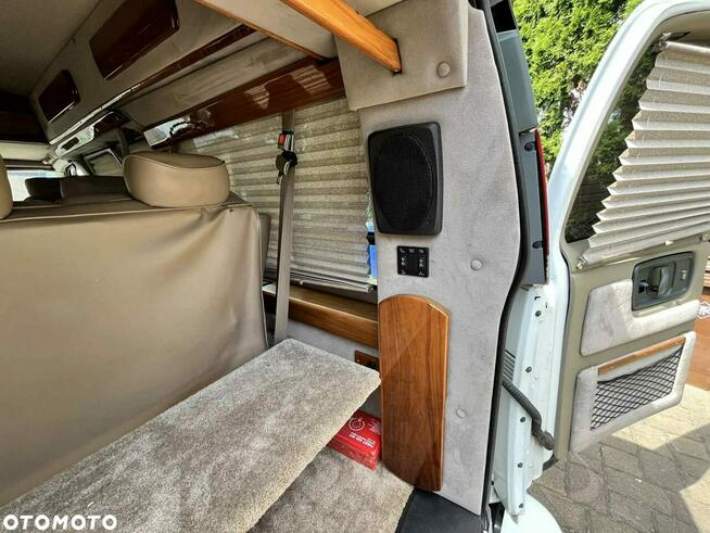 Chevrolet Express Prosto z Japonii