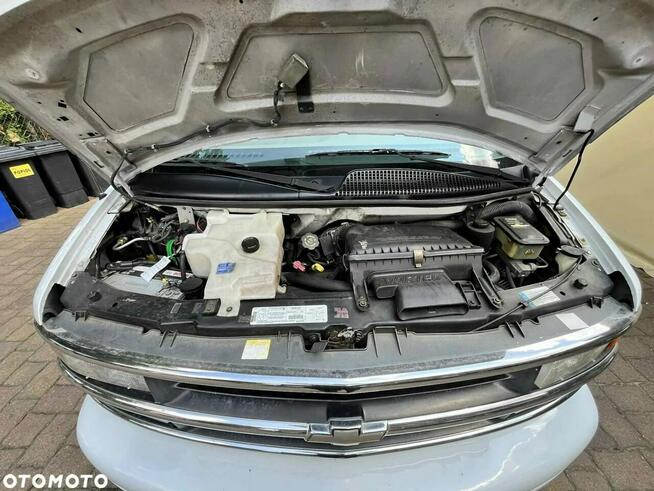 Chevrolet Express Prosto z Japonii