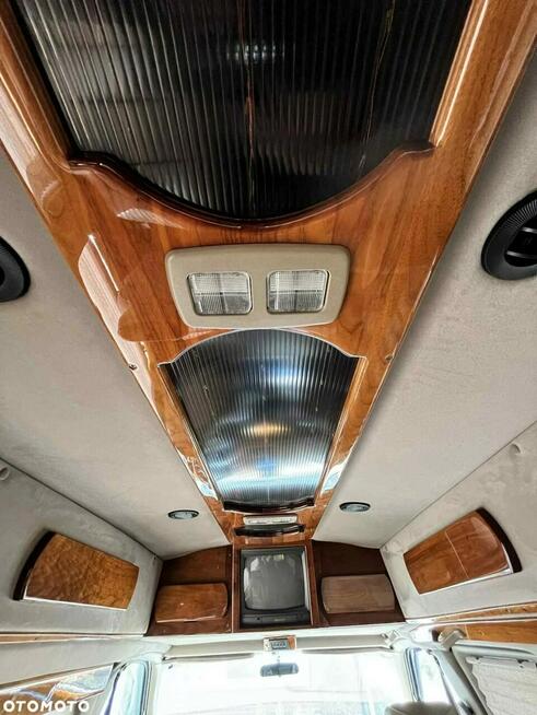 Chevrolet Express Prosto z Japonii