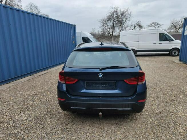 BMW X1 xDrive25d 218 PS 4x4 Automat Lift Pali TIEFSEEBLAU A76 Silnik N47D20D