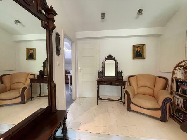 Dom Warszawa Wesoła, 1 Praskiego Pułku