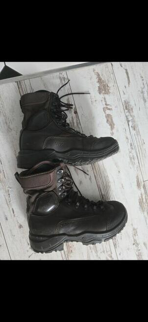 Sprzedam mundury I akcesoria wojskowe