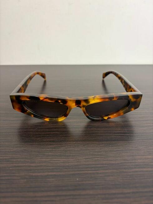 Okulary przeciwsłoneczne Gucci GG1779S 004