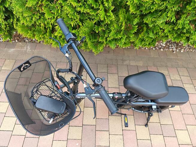Rower elektryczny miejski składany 250W. 48V 10AH z manetką
