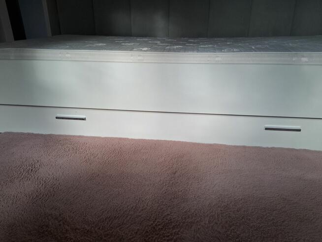 łóżko z materacem 90/200