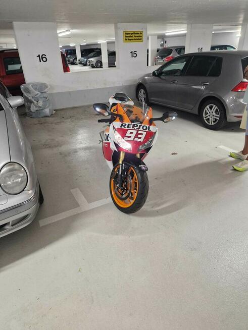 Motocykl Honda Repsol SC59 CBR 1000 RA 2015