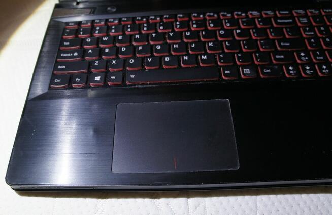Laptop LENOVO IdeaPad Y510p (GF GT755M)+8GB RAM -uszkodzony