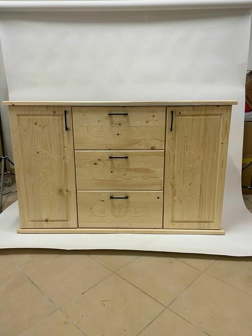 Komoda drewniana w stylu góralskim „Kryska”