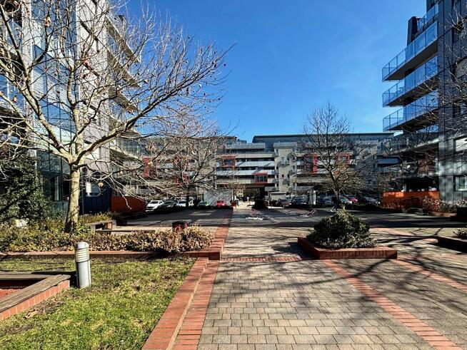 Rozkładowe 2 pok. z balkonem / po generalnym remoncie