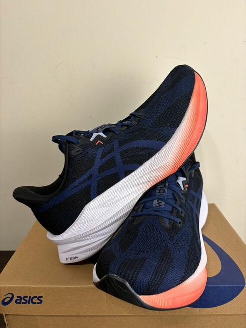 Buty do biegania Asics Dynablast 5 1011B983.400
