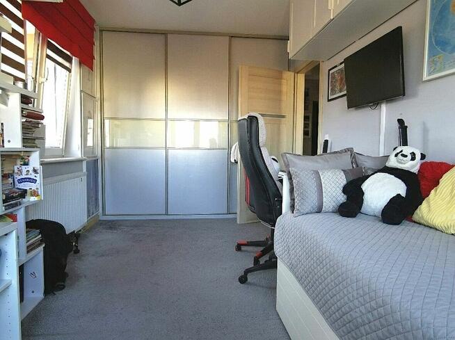 56 m² - 3 pokoje w bloku z 2014 roku.