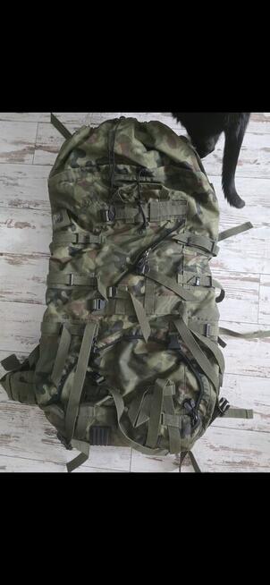 Sprzedam mundury I akcesoria wojskowe