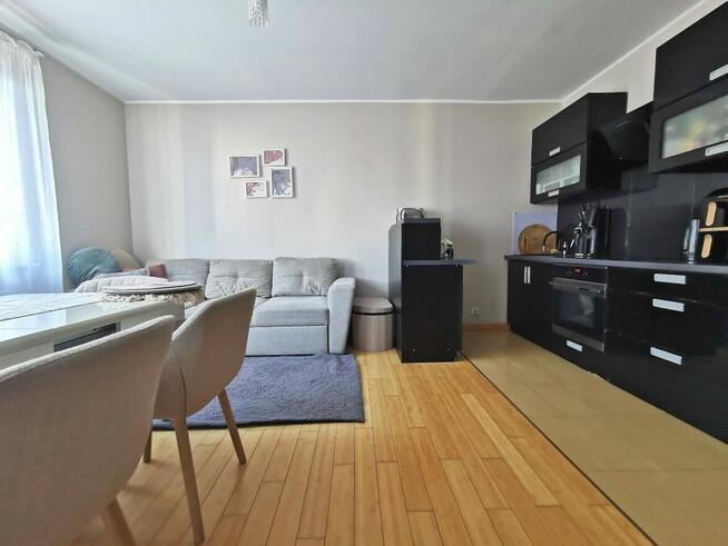 56 m² - 3 pokoje w bloku z 2014 roku.