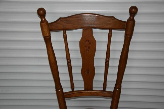 krzesła dębowe 6 sztuk - jak nowe