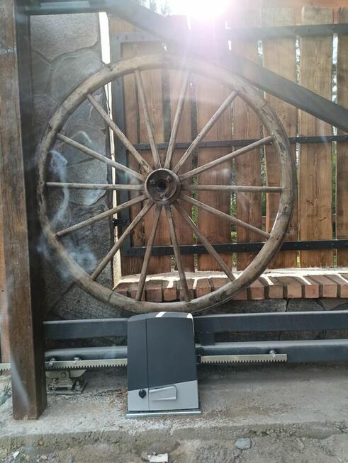 Bramy garażowe napędy do bram wjazdowych