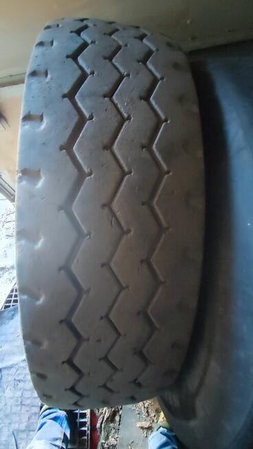 Opony budowlane 13R/22,5 (Bridgestone, Michelin, Continental