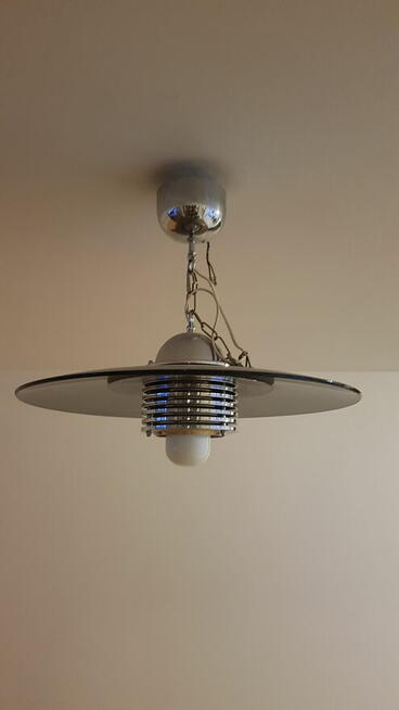 Żyrandol że szkłem