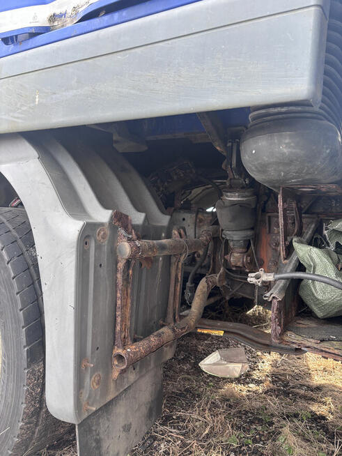 Syndyk sprzeda Samochód ciężarowy MAN - Uszkodzony