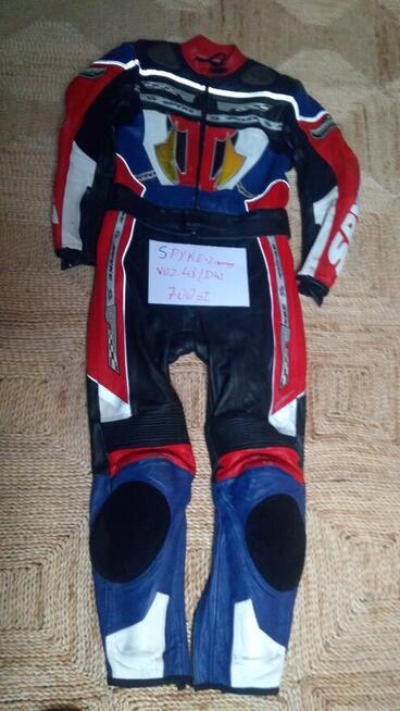 Kombinezony, buty motocyklowe