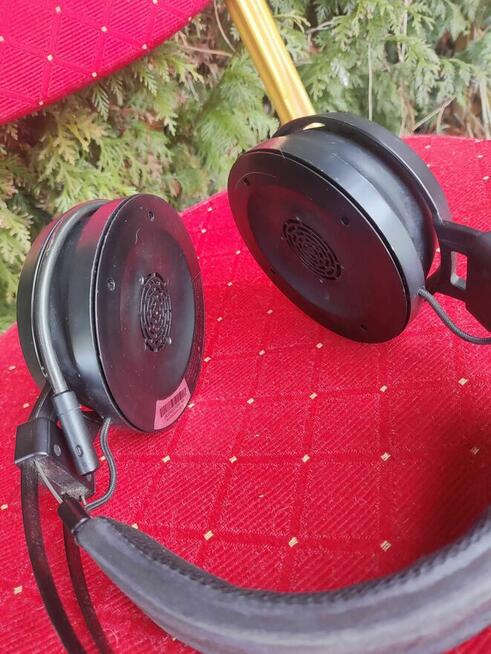 Słuchawki Gamingowe z Mikrofon Razer Nari Essential nauszne
