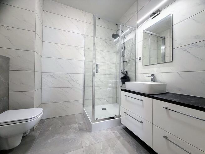 Nowoczesne, balkon, komórka, garaż