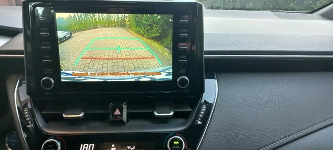 Toyota Corolla 54 netto FV23% Comfort e-CVT 1.8 Hybryda Kamera Cofania Grz.fotele