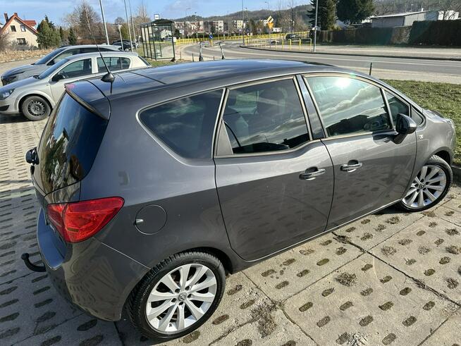 Opel Meriva Edition,podgrz. fotele i kierownica, czujniki p/t, szklany dach, skóry