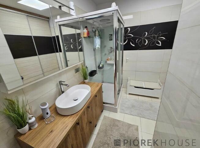 4-pokojowe mieszkanie w Markach