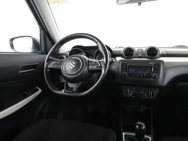 Suzuki Swift mHEV klima tempomat