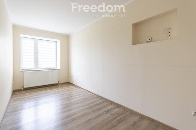 Dom z wieloma atutami i piękną działką